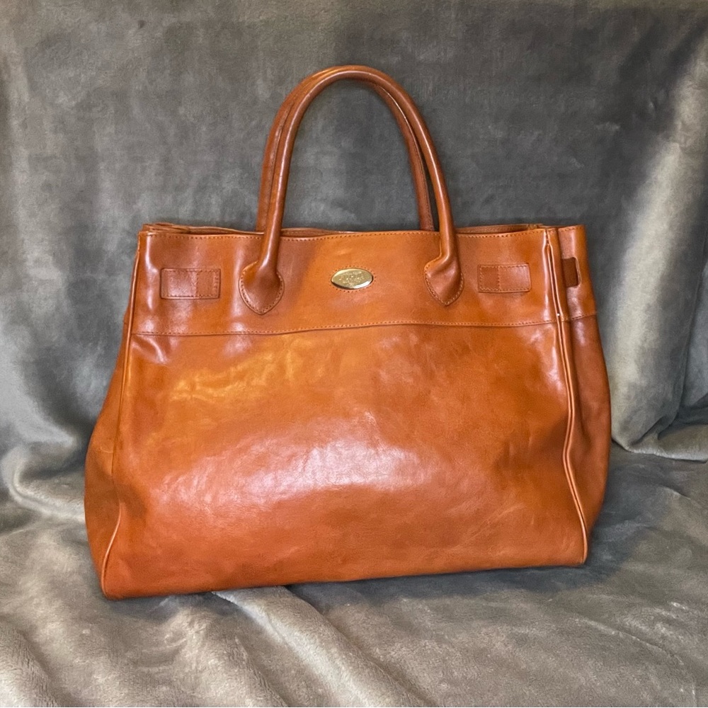 Vintage Signature by Designer Furla Tote mint condition from Flagship Rome 2007!